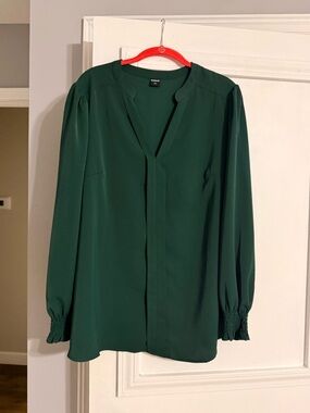 Scomochic Deep Green V-Neck Blouse